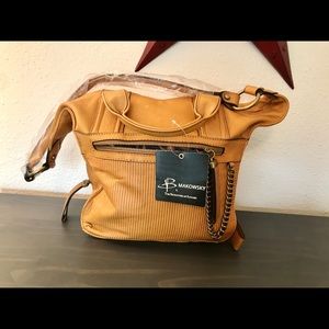 NWT B. Makowsky Bag Gold Leather Purse